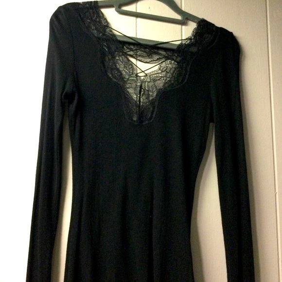 Jessica Simpson black top size S - Picture 3 of 3